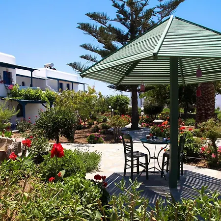 Maroussa Aparthotel