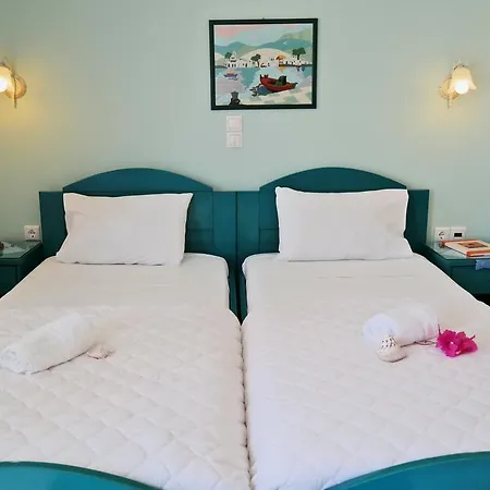 Апарт-отель Maroussa