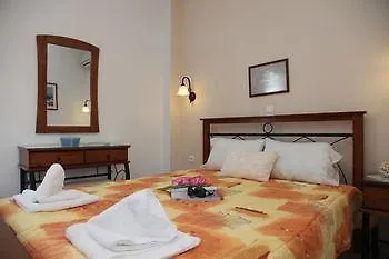 Апарт-отель Maroussa