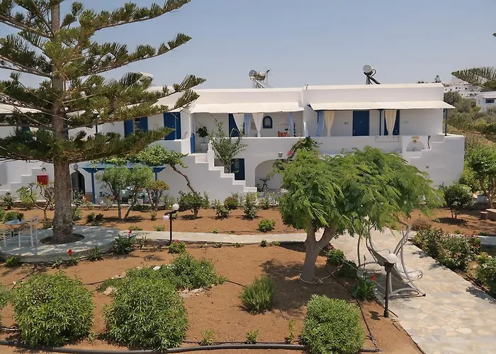 Apart-hotel Maroussa