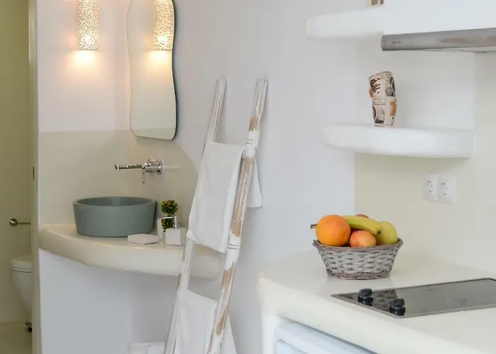 Apart-hotel Maroussa 4*