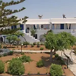 Apartahotel Maroussa