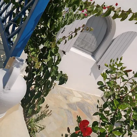 아파트호텔 Maroussa Agia Anna (Naxos)