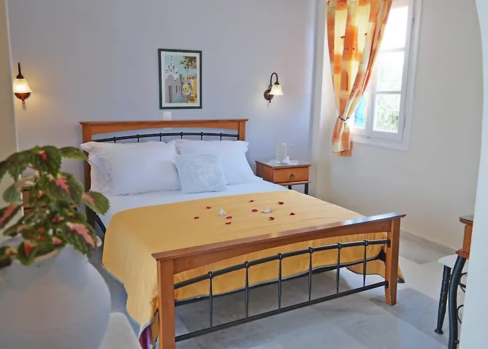 Apartahotel Maroussa