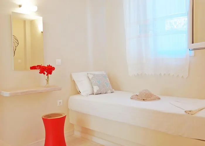 Maroussa 4* Agia Anna (Naxos)