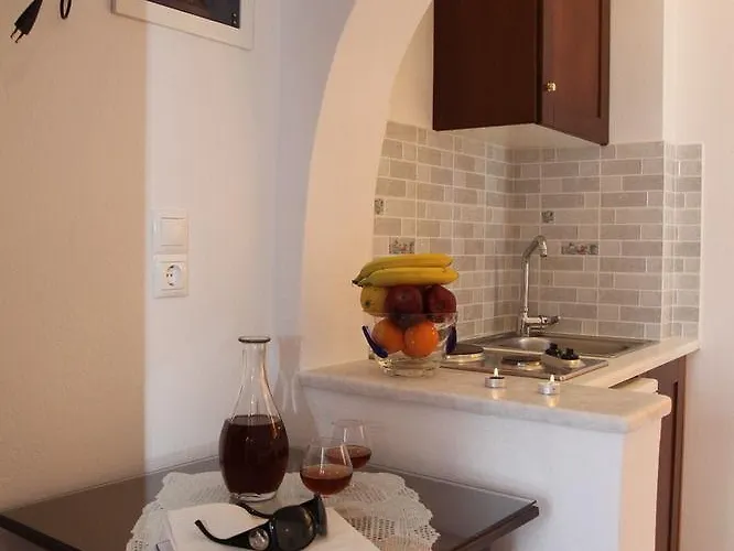 Maroussa Apartahotel 4*